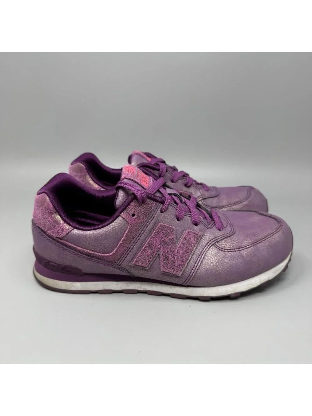 GIRLS NEW BALANCE KL 574 M7G Purple Sneakers Size 5